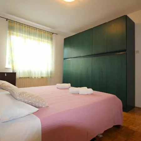 Apartamento Aurora *