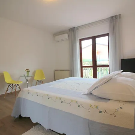 Aurora Apartamento