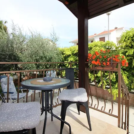 Apartamento Aurora *